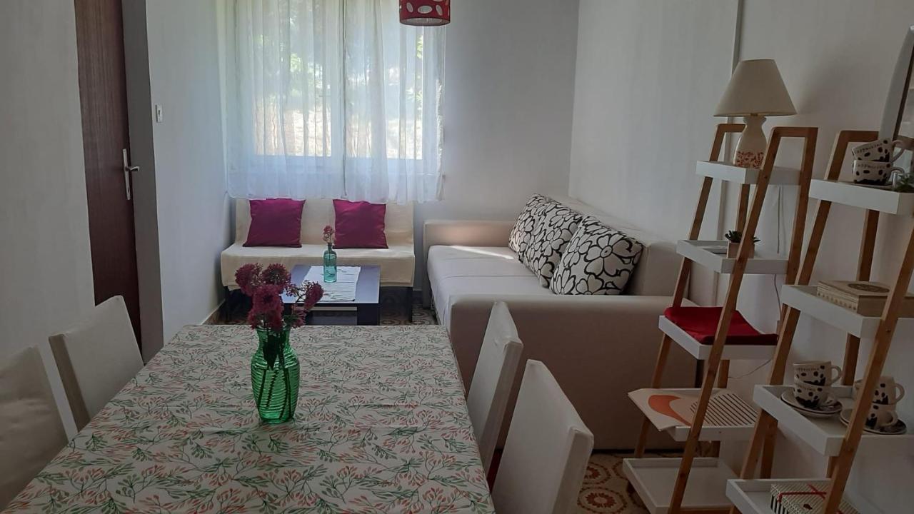 Apartman Iris Split Appartement Buitenkant foto